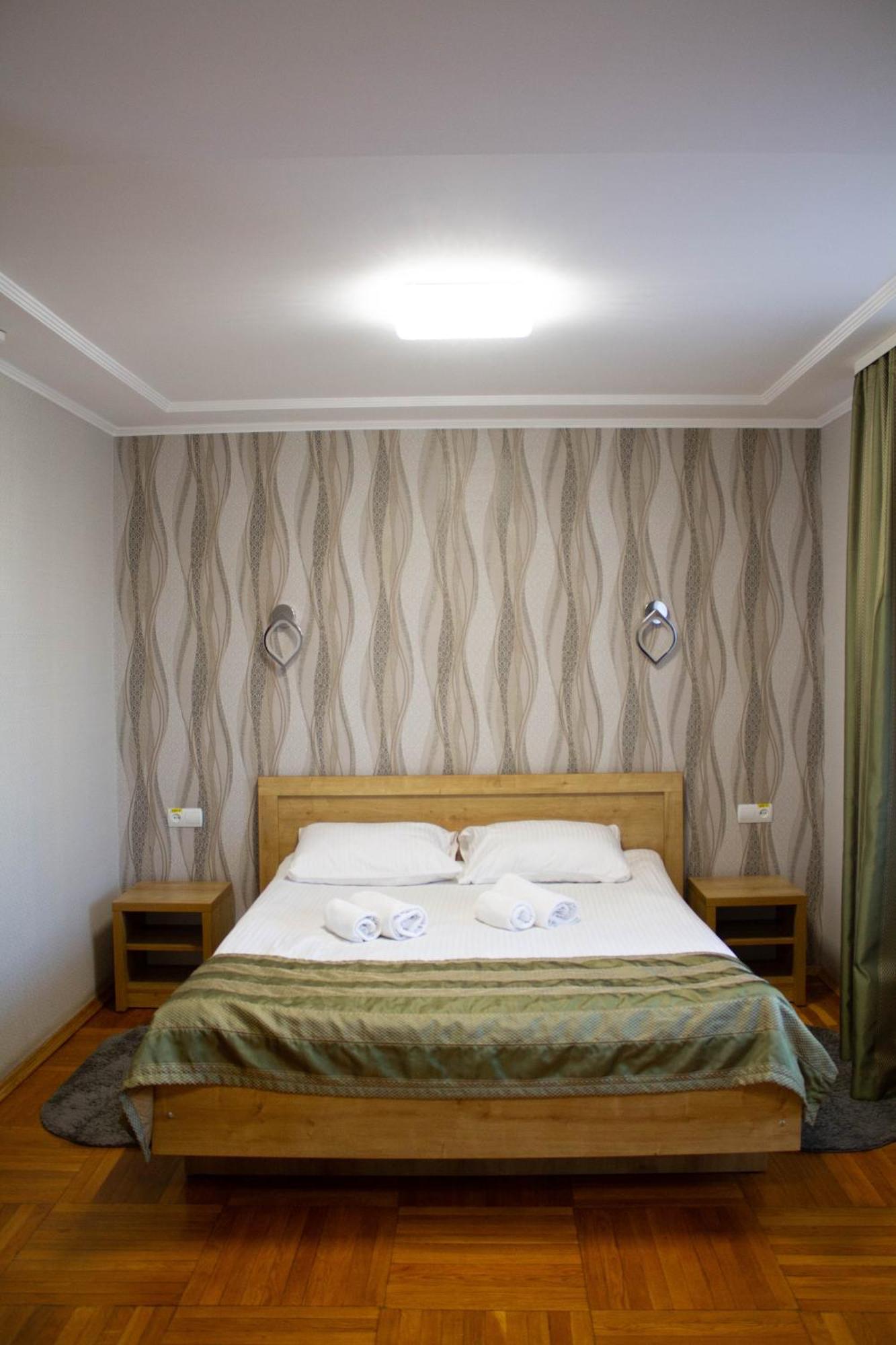 Hotel Tourist Rivne Eksteriør billede